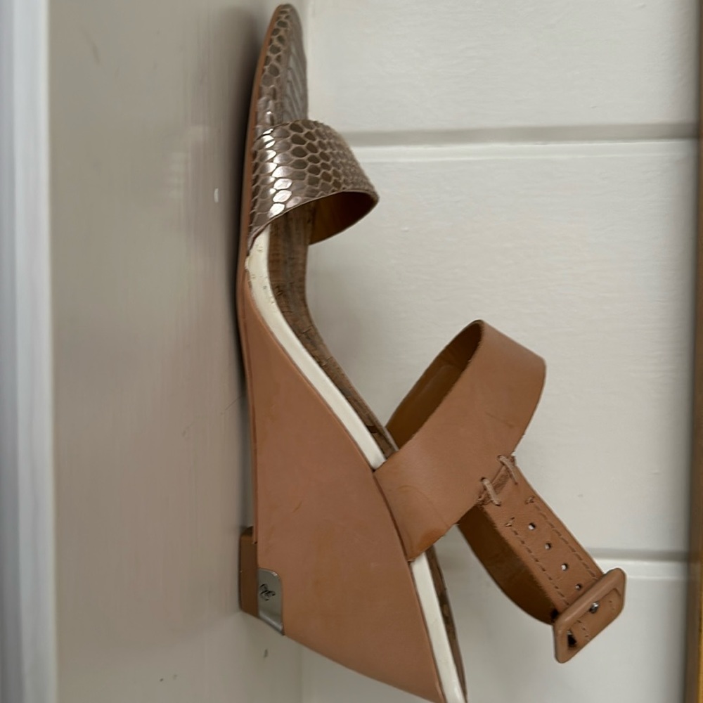 Sam Edelman gold with leather buckle strap dressy sandal